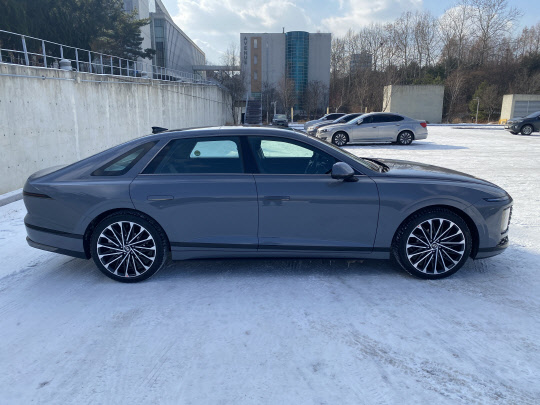 디 올 뉴 그랜저 하이브리드. 이상현 기자